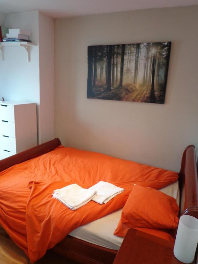 Privatunterkunft Smartrooms, Private - Not Shared! Quality, 10 *